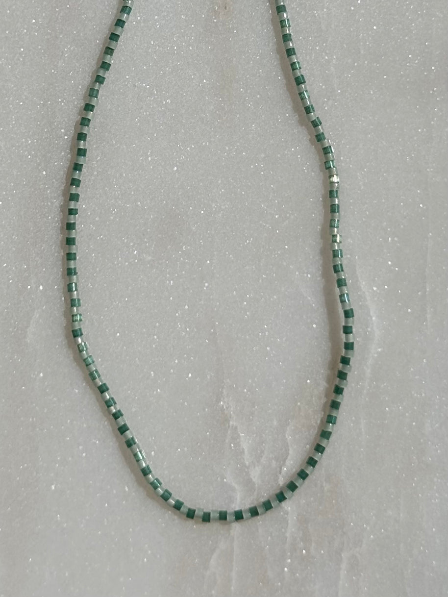 Patterned Strand