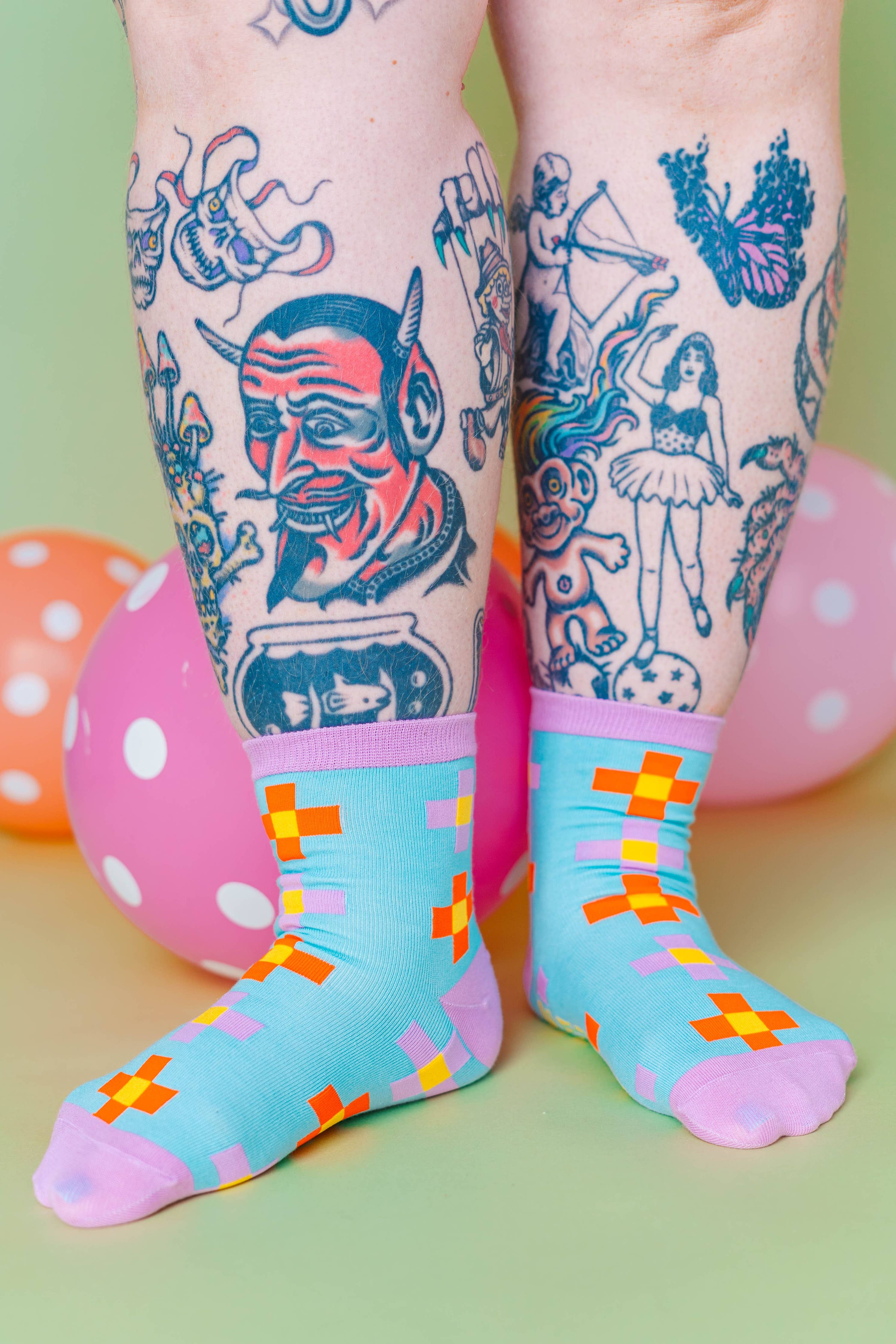 Women’s Cotton Ankle Socks - Blue Pixels