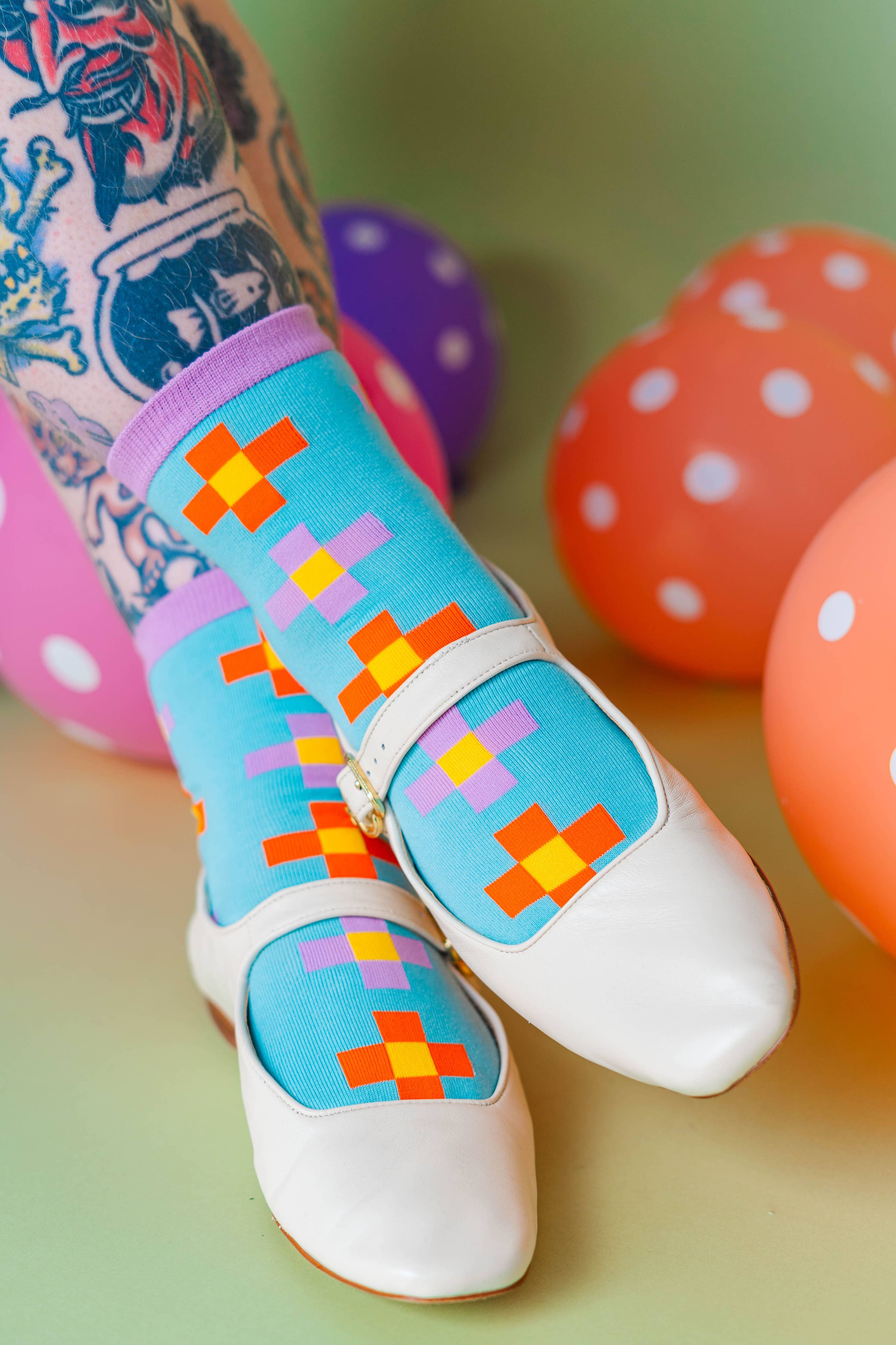Women’s Cotton Ankle Socks - Blue Pixels