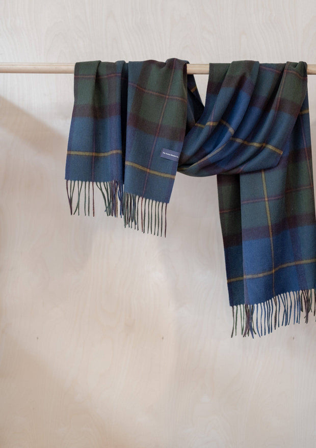 Lambswool Oversized Scarf | Macleod of Harris Antique Tartan