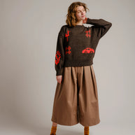 X90 + Birds Sweater | Walnut