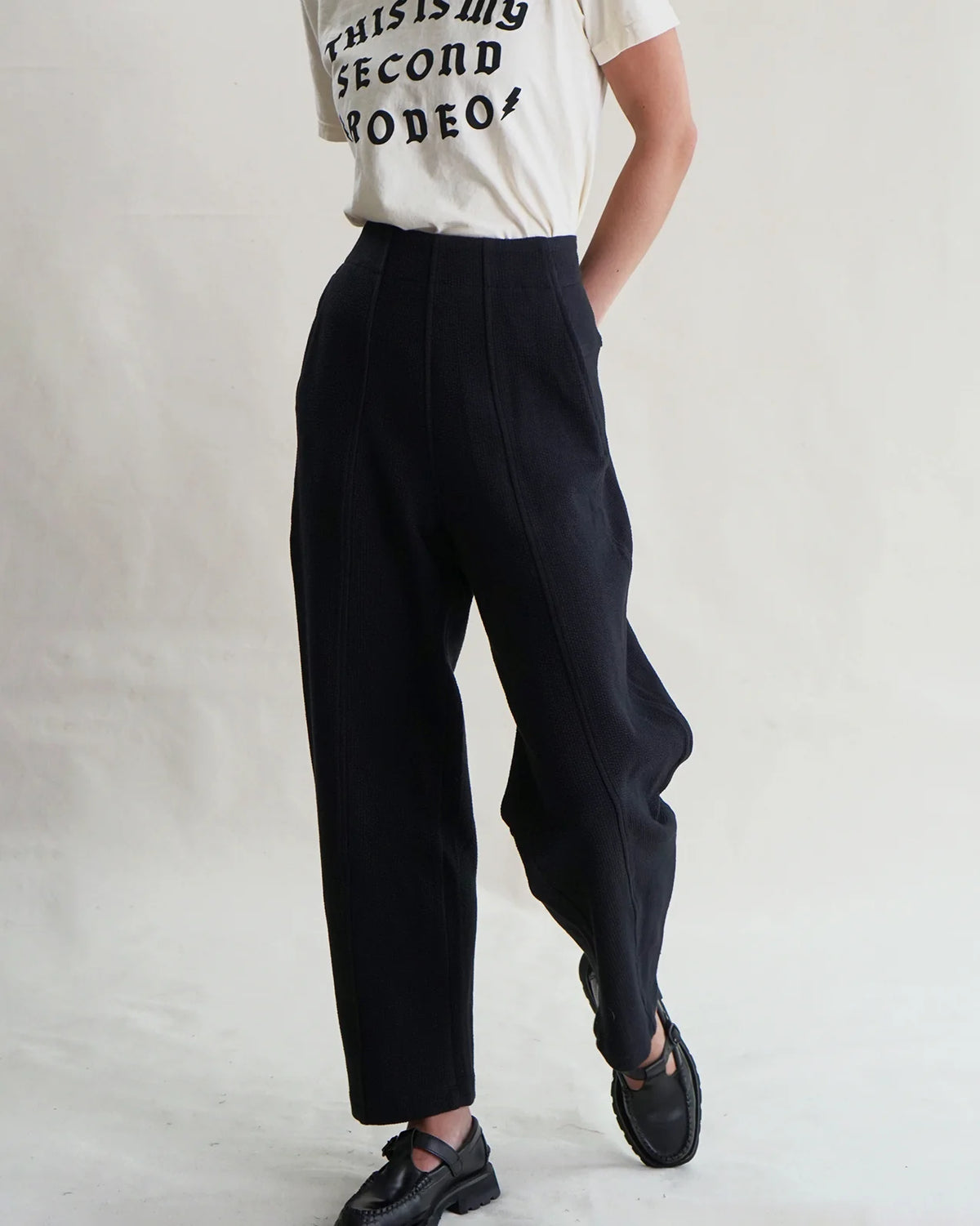 Aldous Barrel Leg Jogger