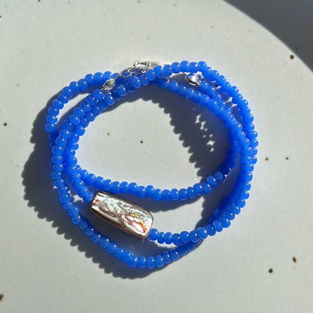 Blue w/ Single Abalone 16"