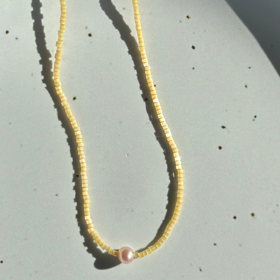 Single Pearl on Yellow 16.5