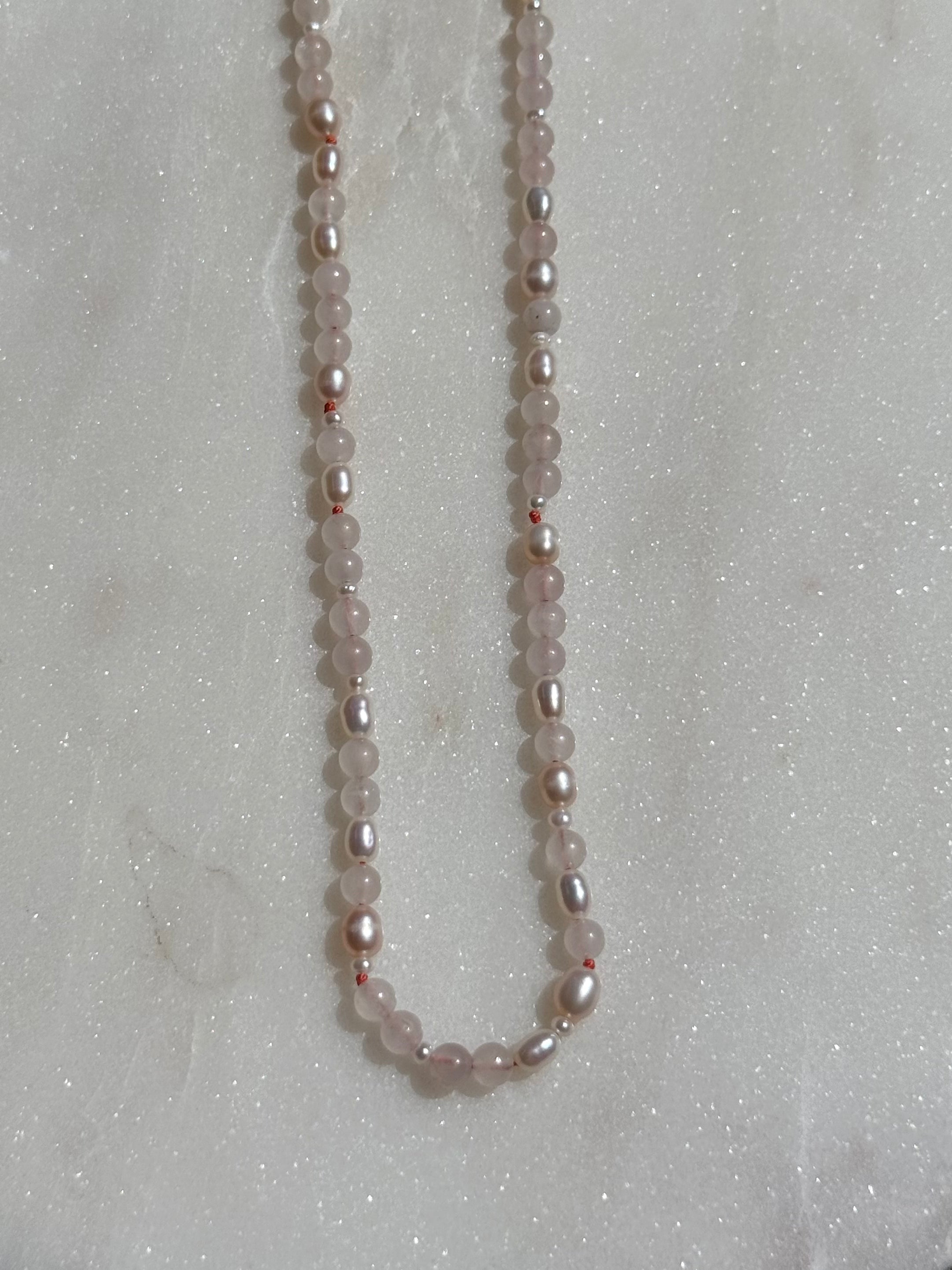 Rose Quartz w/ Pearls 17.5