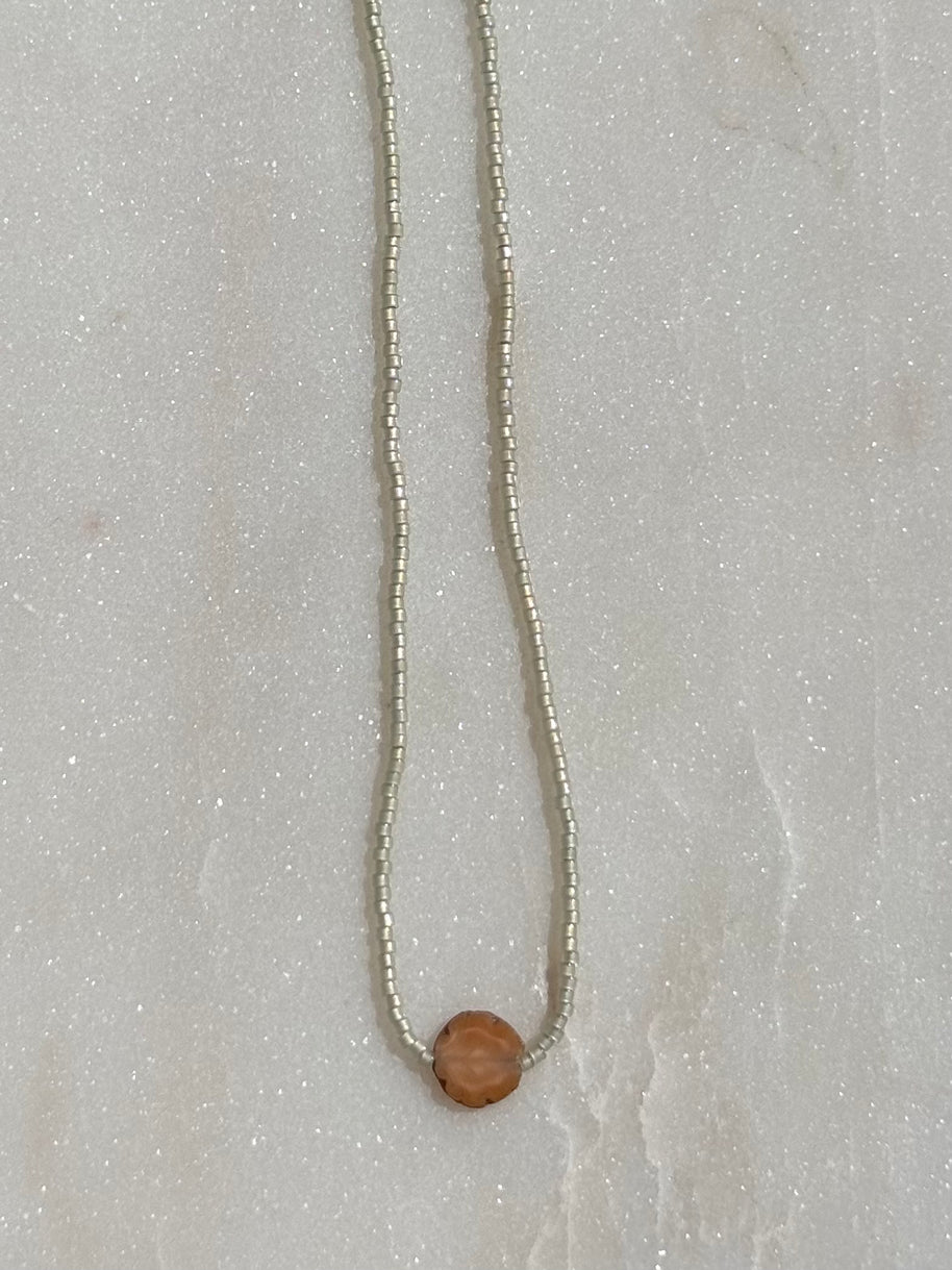 Single Czech Flower 16.25"