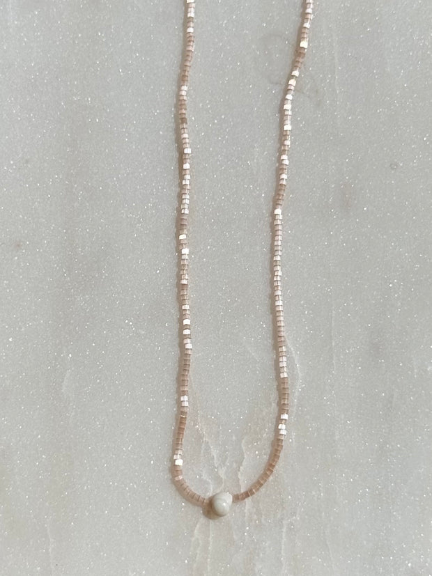 Tiny Shell on Light Pink 15.5"