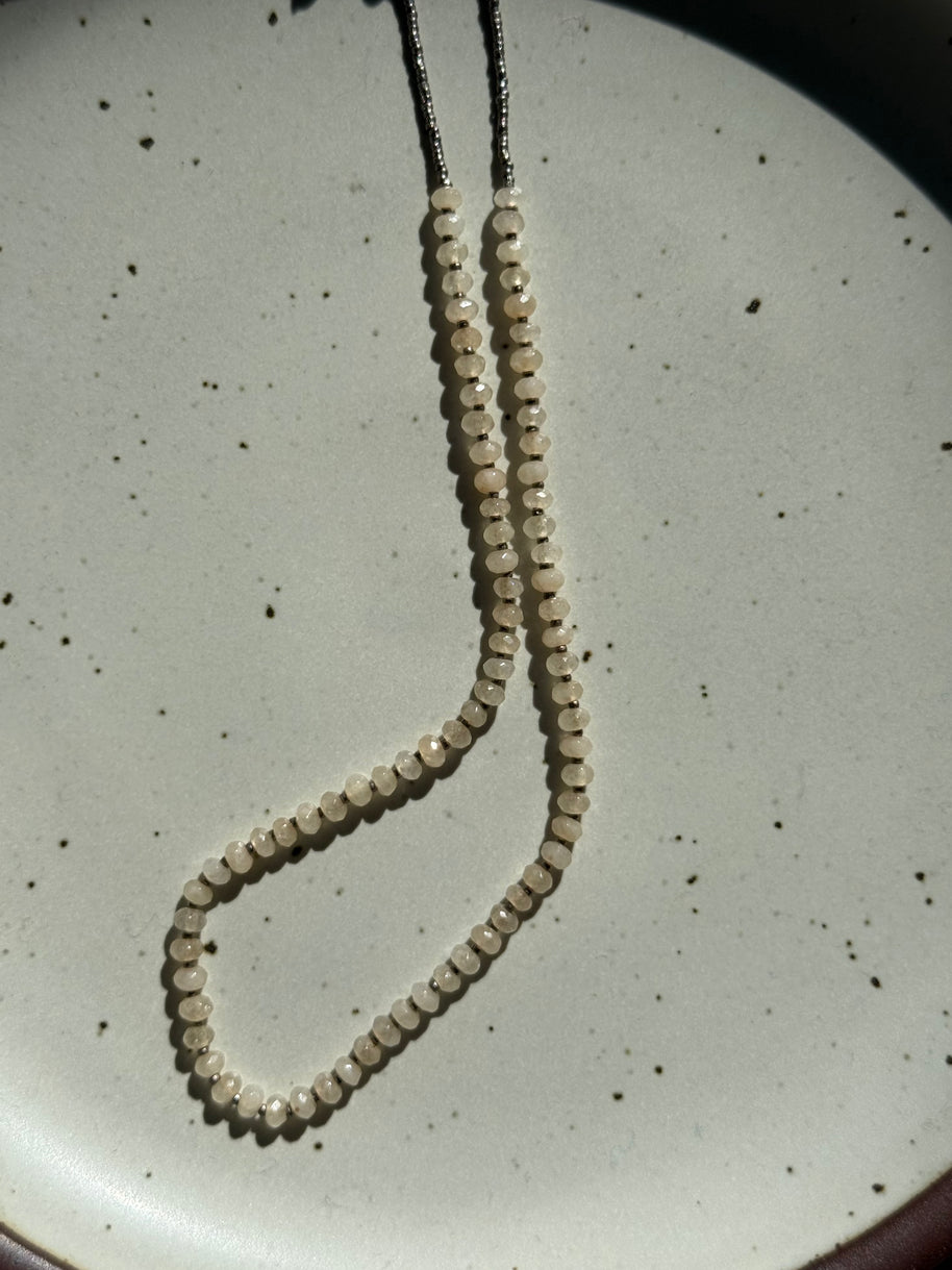 Moonstone w/ Tin Beads | 17"