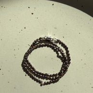 Tiny Vintage Pearls | Black | 16.5