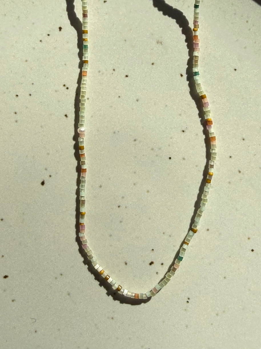 Glass Beads w/ Rice Pearl | 16.5"
