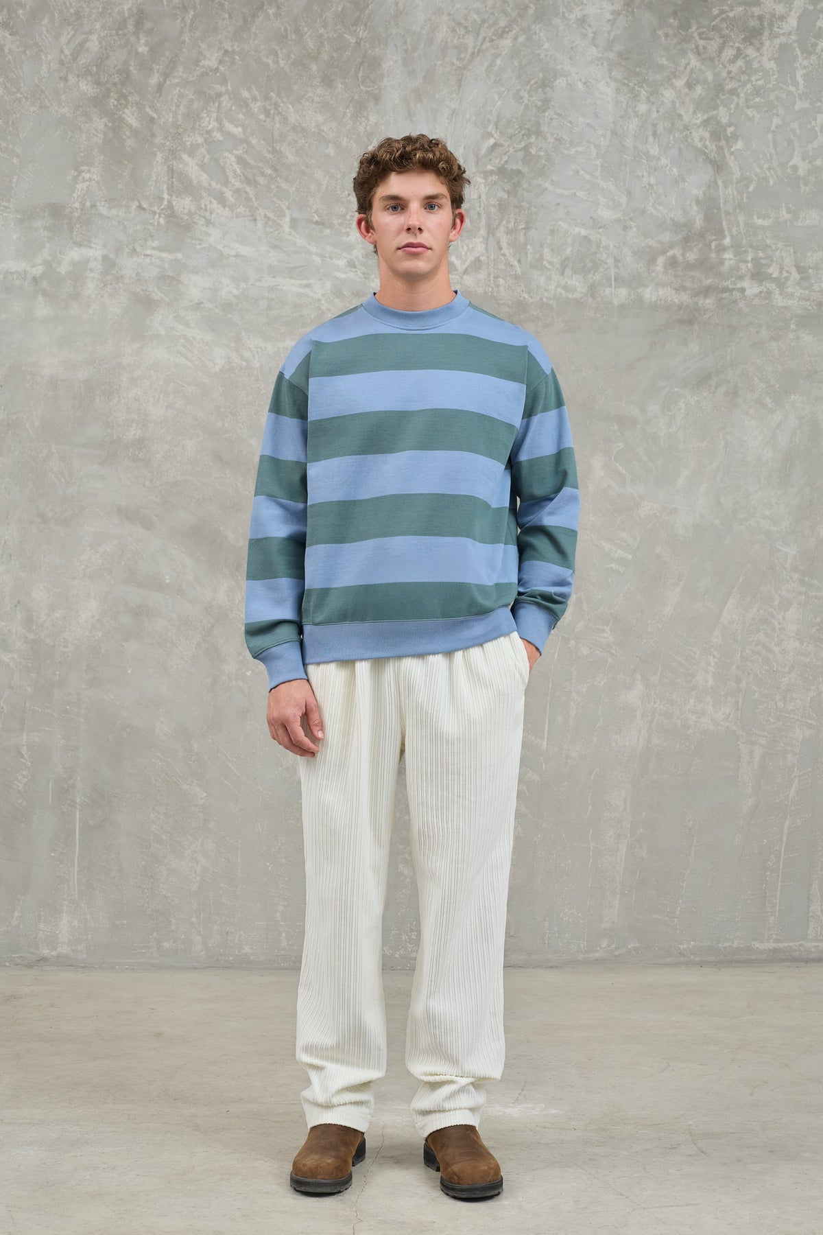 PAIVA Drop Shoulder Sweatshirt