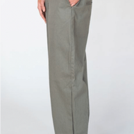 Ollie Pant