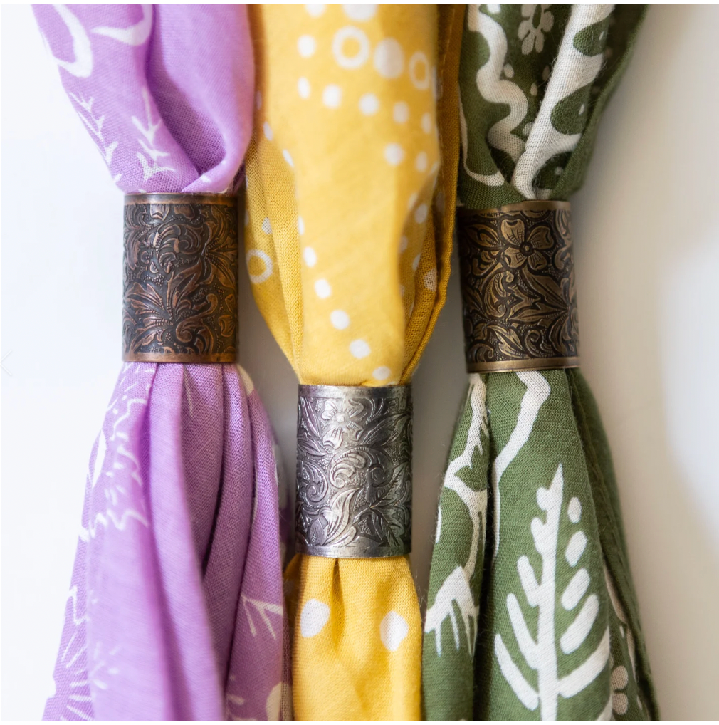 Dogwood Tube Scarf Slide