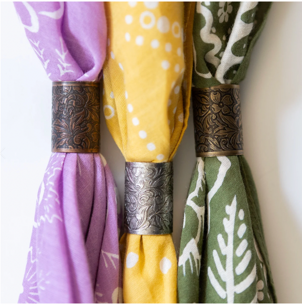 Dogwood Tube Scarf Slide